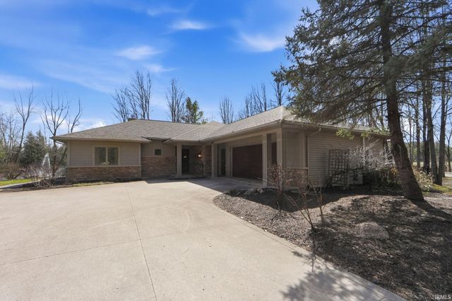 17331 Amstutz Road, Leo, IN 46765