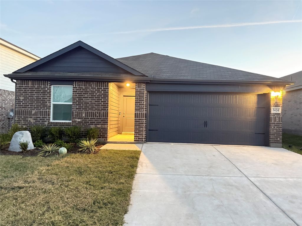 3424 Rendezvous Way, Sherman, TX 75090