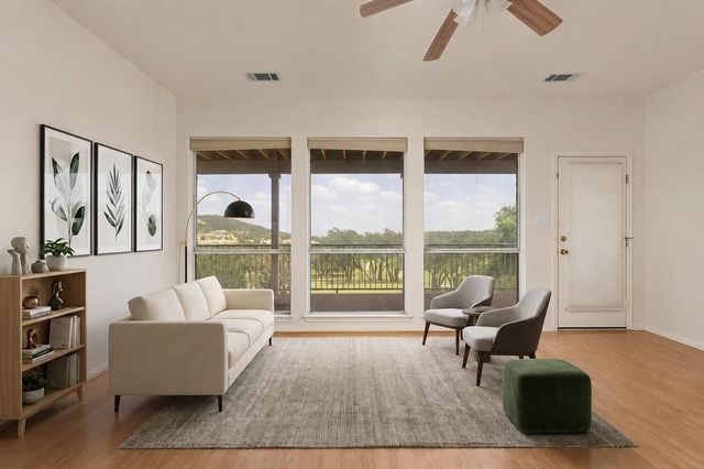 214 Golf Crest LN, Lakeway, TX 78734