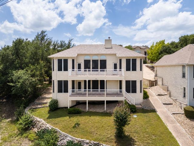214 Golf Crest LN, Lakeway, TX 78734