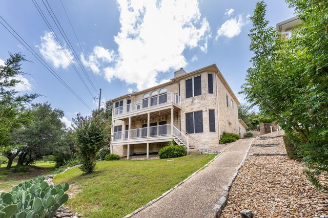 214 Golf Crest LN, Lakeway, TX 78734