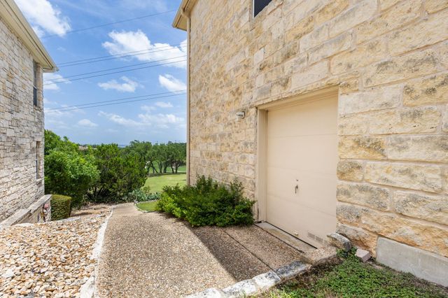 214 Golf Crest LN, Lakeway, TX 78734