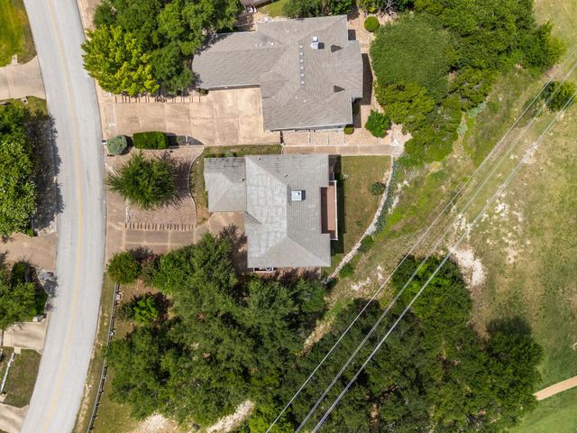 214 Golf Crest LN, Lakeway, TX 78734