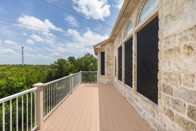 214 Golf Crest LN, Lakeway, TX 78734