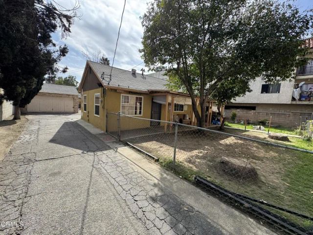 15624 Vanowen Street, Los Angeles, CA 91406