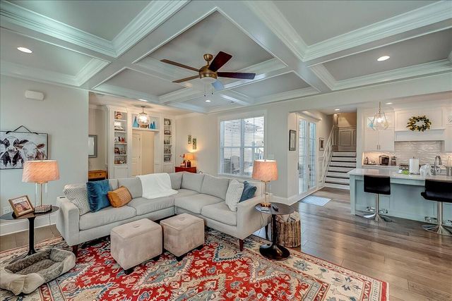 117 Lake Point Drive, Nicholasville, KY 40356