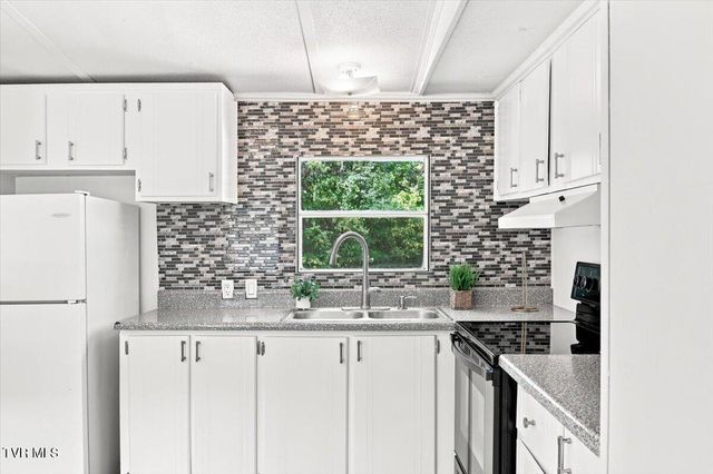 19 Williamson Road, Chuckey, TN 37641