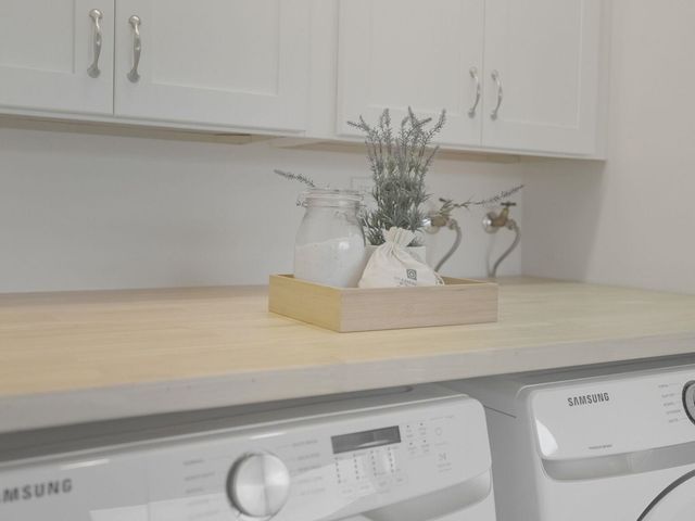 8 Park Ct, Richmond, CA 94803