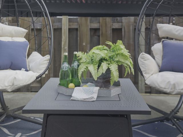 8 Park Ct, Richmond, CA 94803