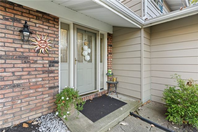 17069 Partridge Drive, Strongsville, OH 44136