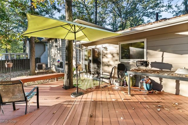 17069 Partridge Drive, Strongsville, OH 44136