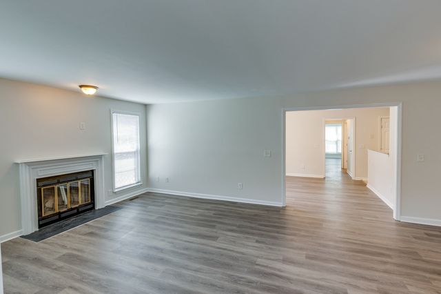 5918 Stone Brook Dr, Brentwood, TN 37027