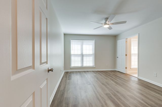 5918 Stone Brook Dr, Brentwood, TN 37027