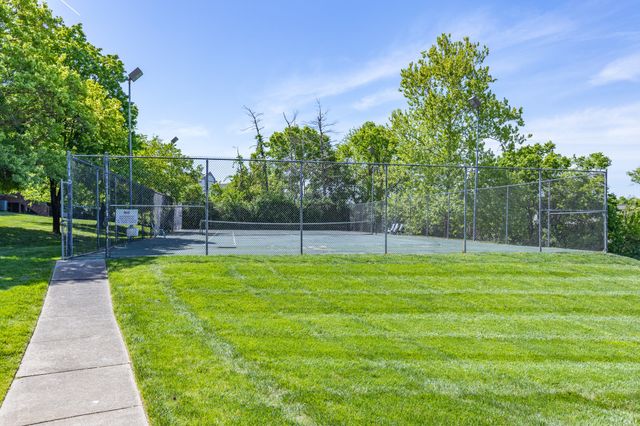 5918 Stone Brook Dr, Brentwood, TN 37027