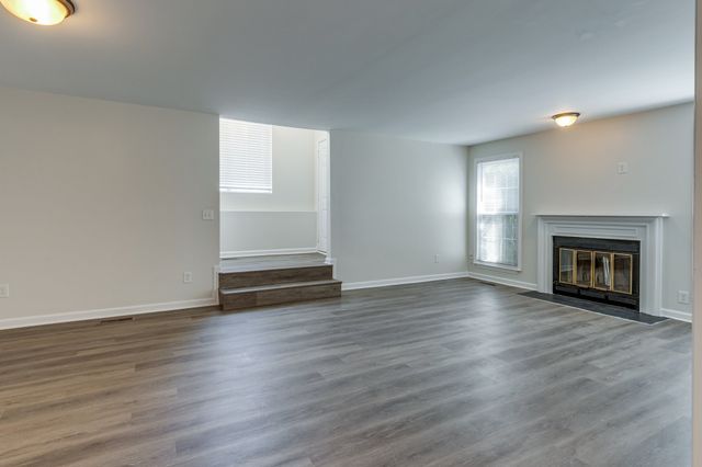 5918 Stone Brook Dr, Brentwood, TN 37027