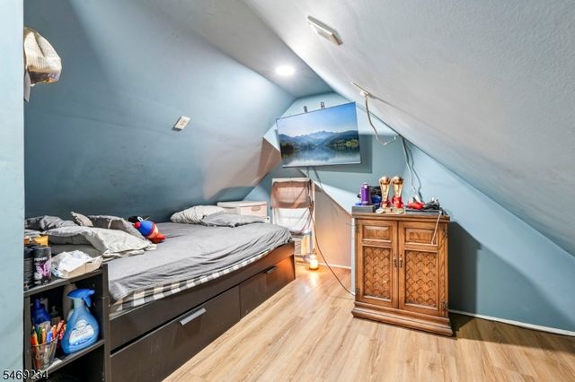 20 Tompkins St, West Orange Twp., NJ 07052