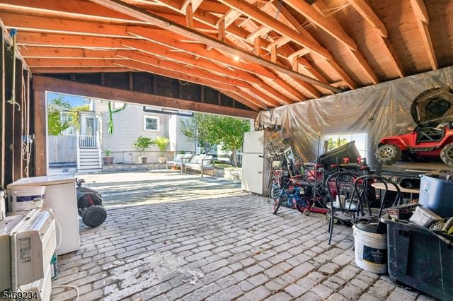 20 Tompkins St, West Orange Twp., NJ 07052