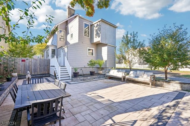 20 Tompkins St, West Orange Twp., NJ 07052