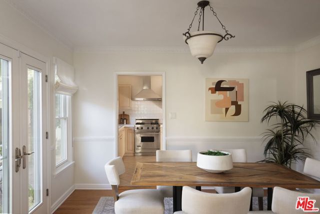 5535 Ventura Canyon Avenue, Sherman Oaks, CA 91401