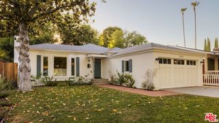 5535 Ventura Canyon Avenue, Sherman Oaks, CA 91401