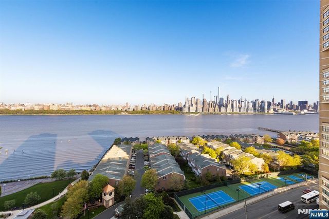 7004 JFK B 70th 40G, Guttenberg, NJ 07093