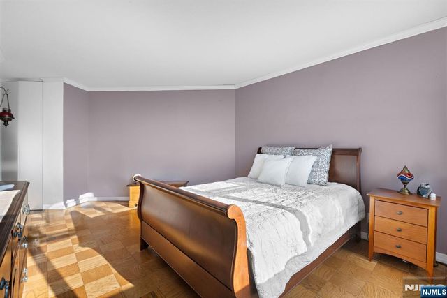 7004 JFK B 70th 40G, Guttenberg, NJ 07093