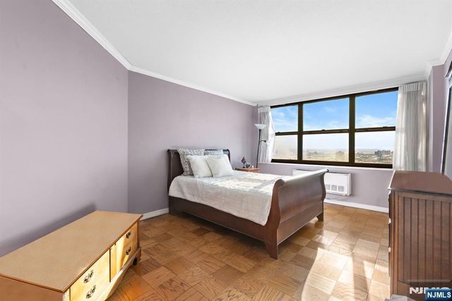 7004 JFK B 70th 40G, Guttenberg, NJ 07093