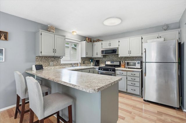 11967 Wisconsin Avenue N, Champlin, MN 55316