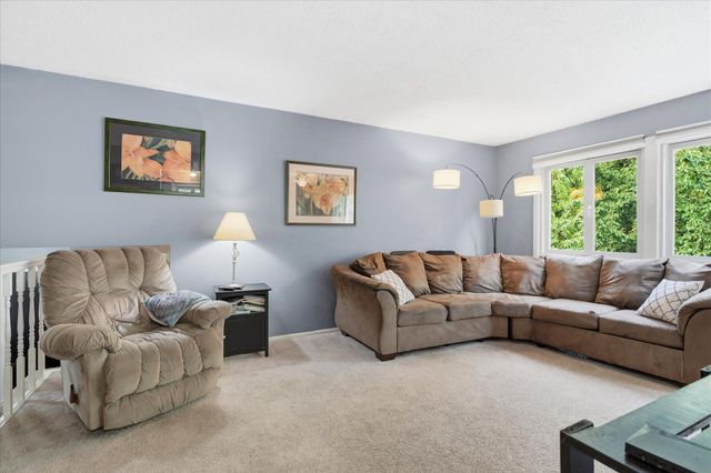 11967 Wisconsin Avenue N, Champlin, MN 55316