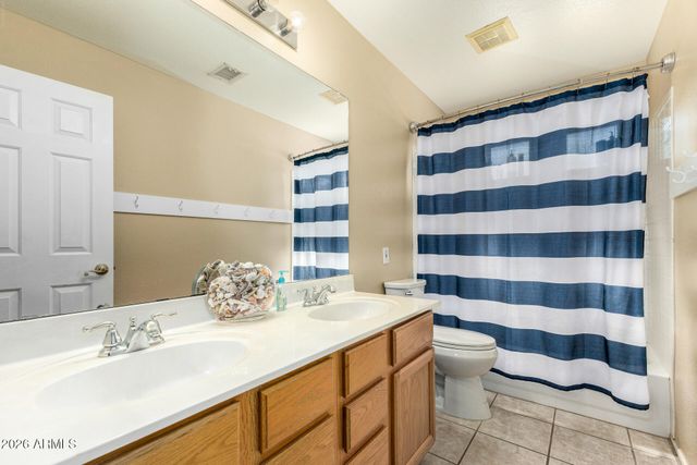 9834 E IRWIN Circle, Mesa, AZ 85209