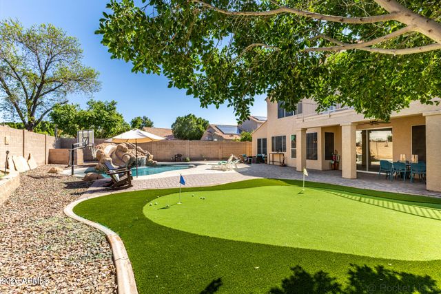 9834 E IRWIN Circle, Mesa, AZ 85209