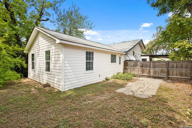 314 QUEEN ANNE CT, San Antonio, TX 78209