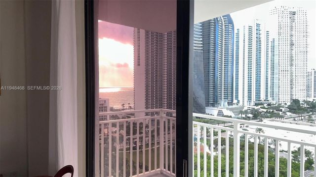 210 174th St 1909, Sunny Isles Beach, FL 33160