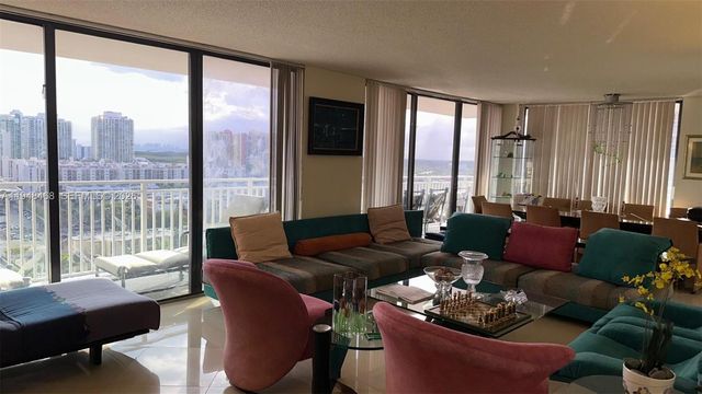 210 174th St 1909, Sunny Isles Beach, FL 33160