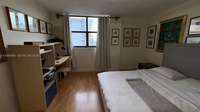 210 174th St 1909, Sunny Isles Beach, FL 33160