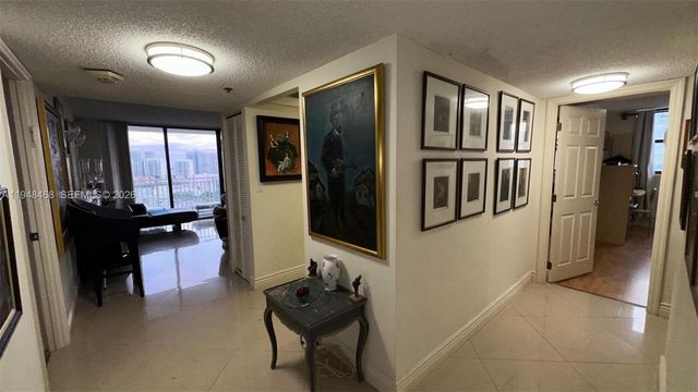 210 174th St 1909, Sunny Isles Beach, FL 33160