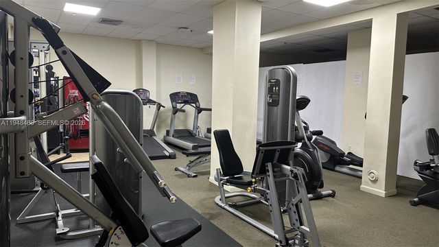 210 174th St 1909, Sunny Isles Beach, FL 33160