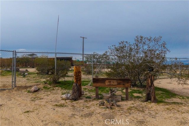 4188 Sunrise, Landers, CA 92285