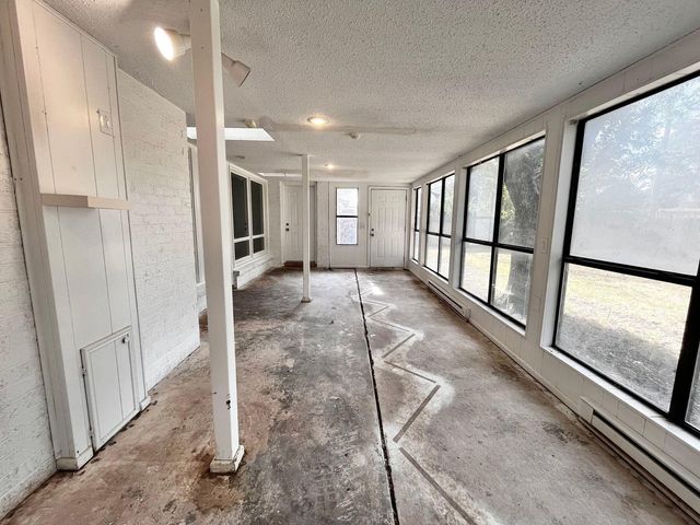 5212 44th Street, Lubbock, TX 79414