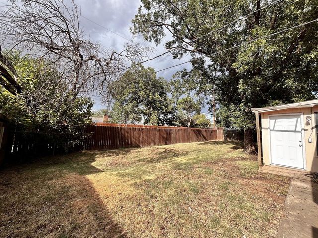 5212 44th Street, Lubbock, TX 79414