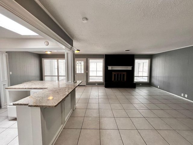 5212 44th Street, Lubbock, TX 79414