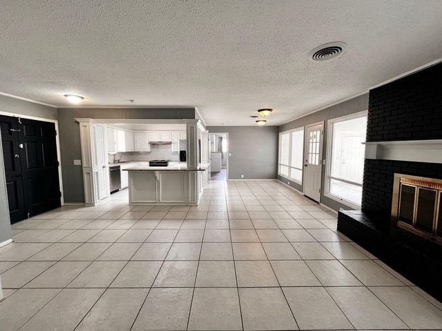5212 44th Street, Lubbock, TX 79414