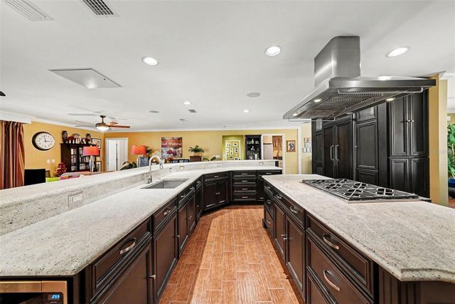 3316 SAN JOSE STREET, Clearwater, FL 33759