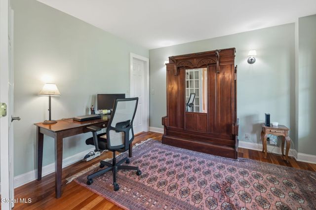 22 Kling Terrace, Voorheesville, NY 12186