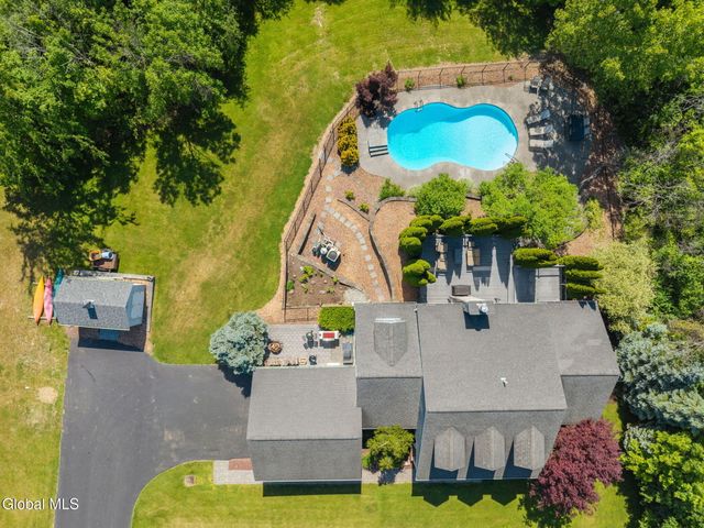 22 Kling Terrace, Voorheesville, NY 12186