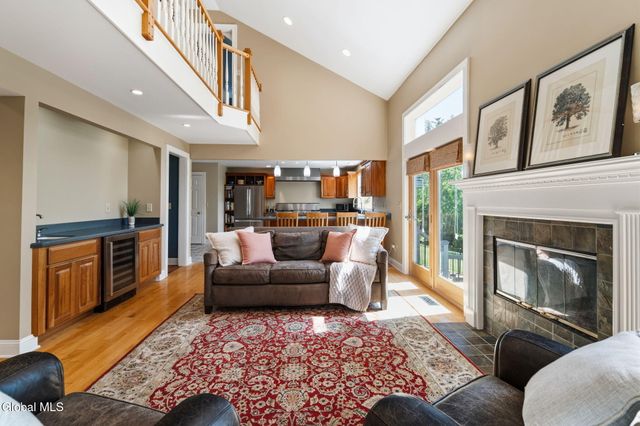 22 Kling Terrace, Voorheesville, NY 12186