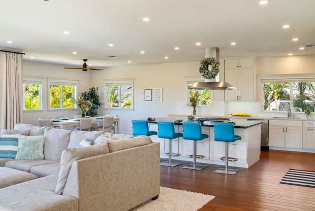 153 Hokai Pl, Kihei, HI 96753