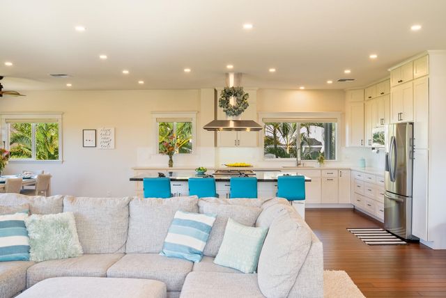 153 Hokai Pl, Kihei, HI 96753