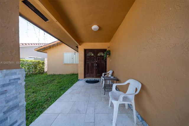10724 SW 145th Ave, Miami, FL 33186