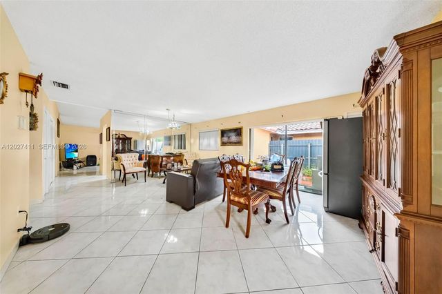 10724 SW 145th Ave, Miami, FL 33186